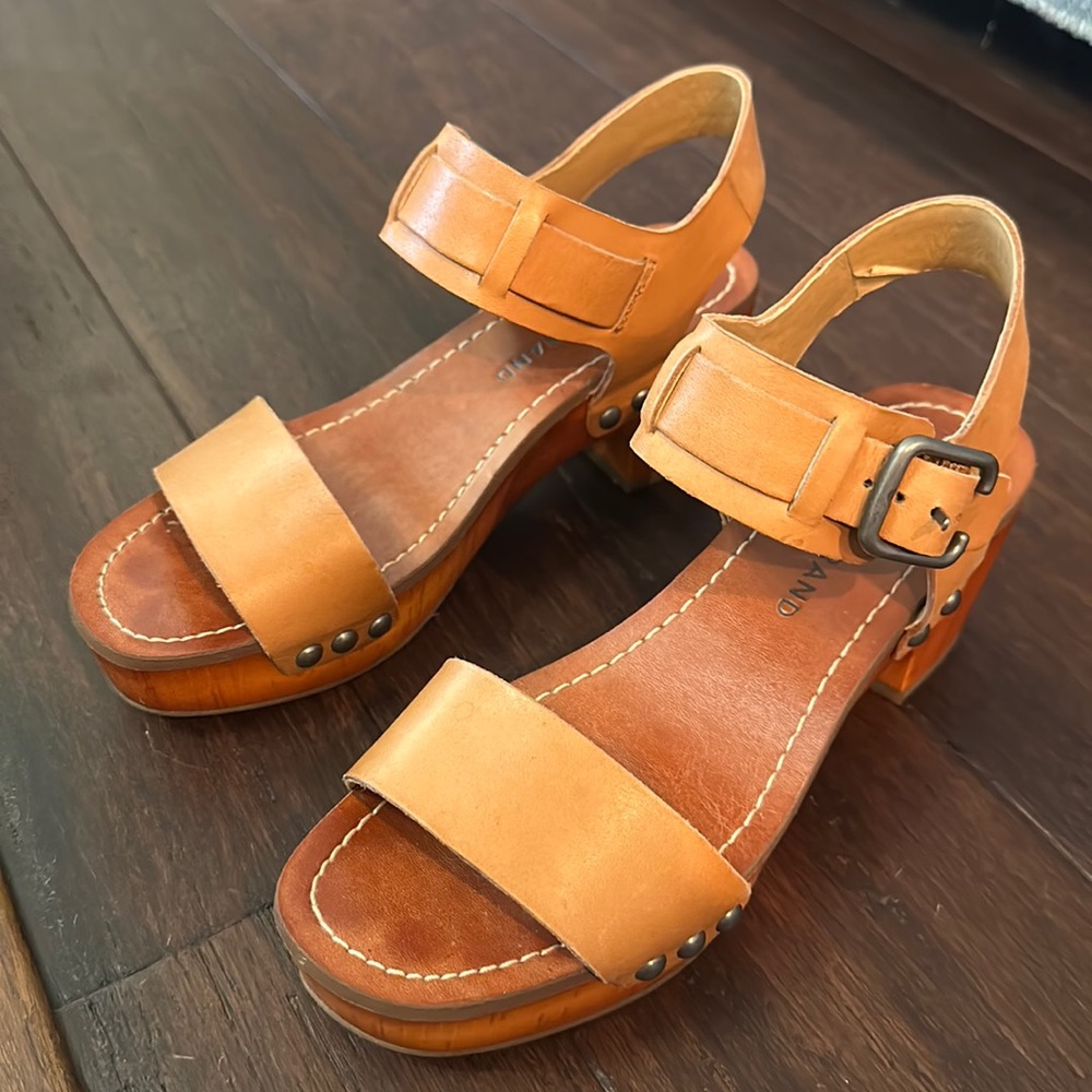 🌟Host Pick✨Lucky Brand-Hannela Sandal EUC